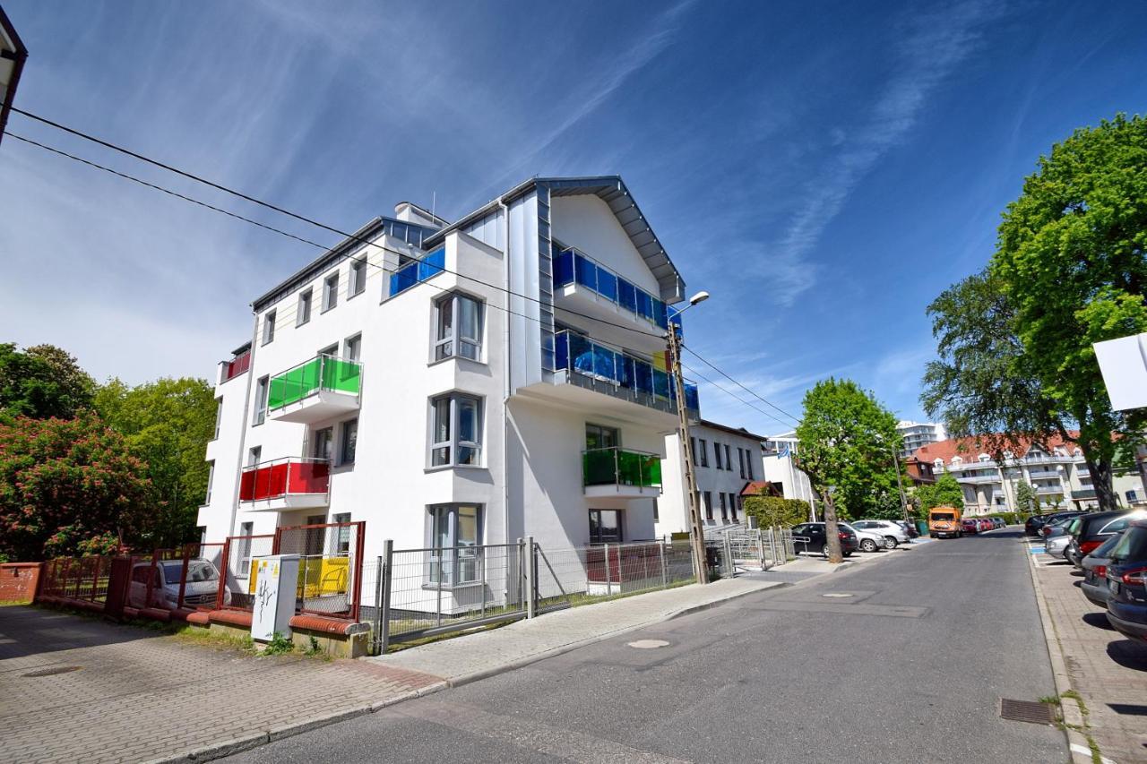 Sea-View Apartamenty Kolorowe Balkony Мендзыздрое Экстерьер фото